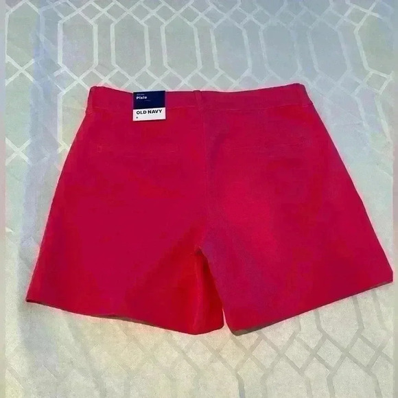 ✨Old Navy pixie shorts size 8 fuchsia, pink - Picture 1 of 6